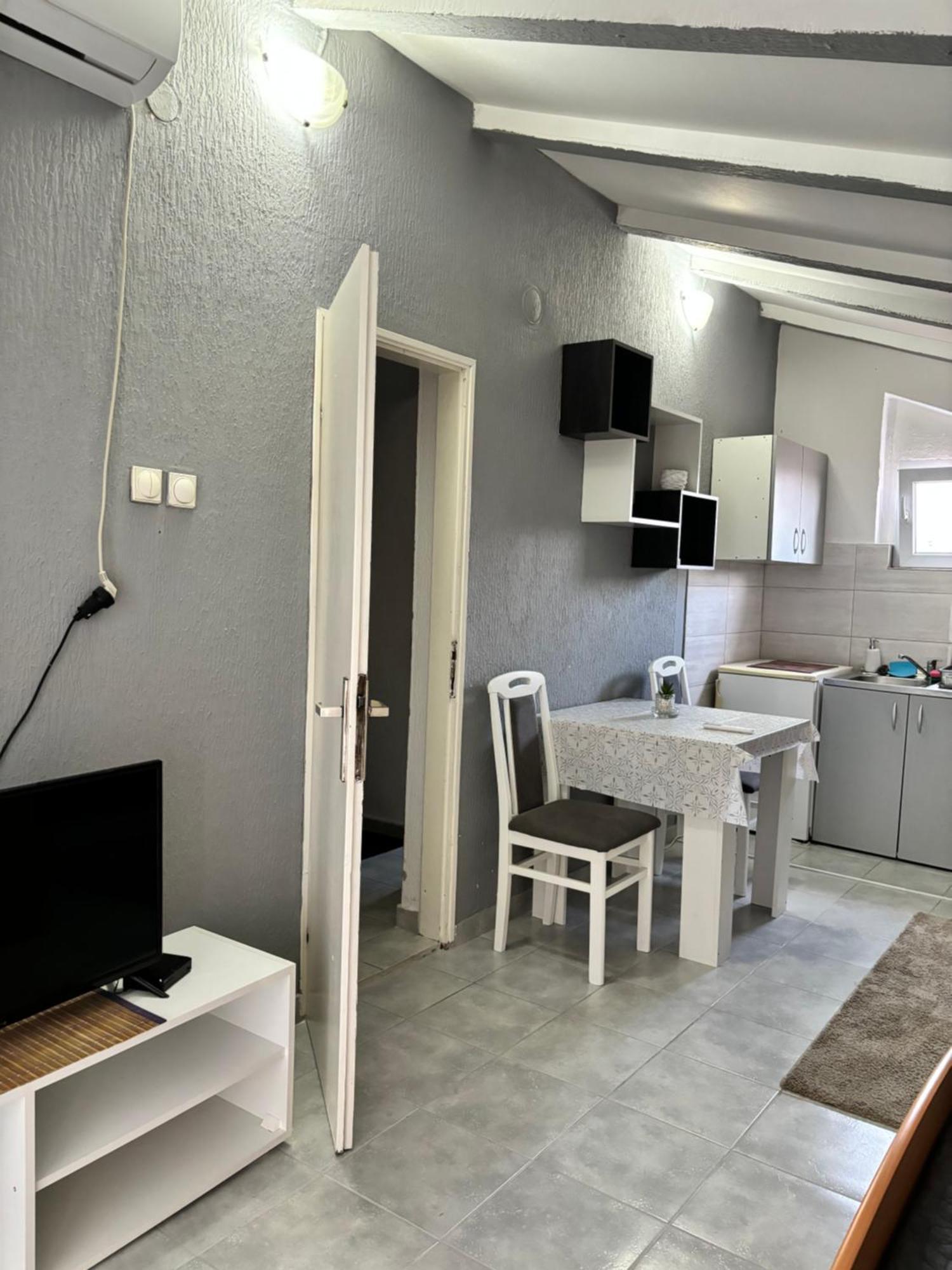 Apartman Sava Ni Eksteriør bilde